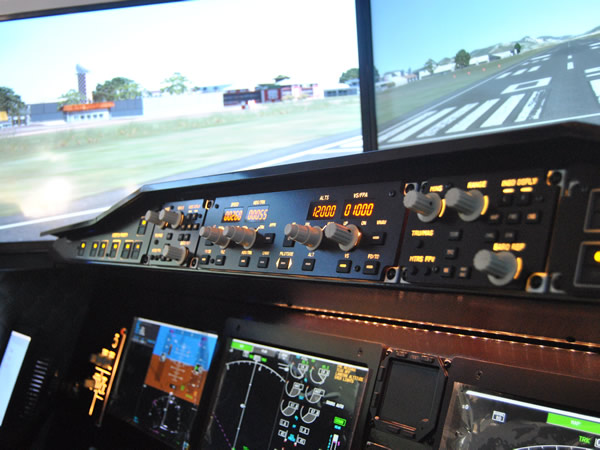 <b>飞行训练模拟器-民航飞行训练模拟器</b>